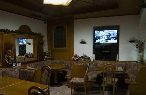 Roncone Hotel | Garnì Centrale