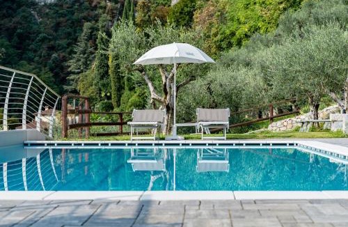 Tenno Hotel | GARNI' FOCI