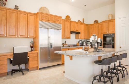 Talon Retreat House | Gated Grayhawk 2 Suites Near TPC and WestWorld, Luxury-Two full Master-Best Location