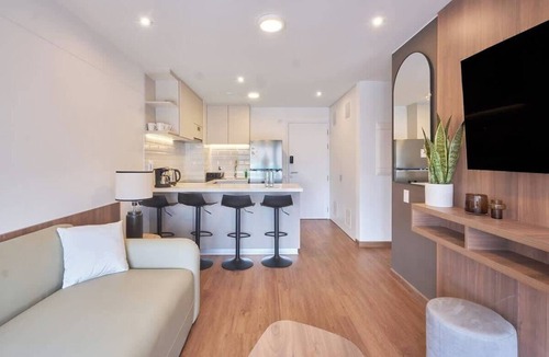 Santa Cruz Apartment | Geko | Luminous 2BR w/balcony near the beach