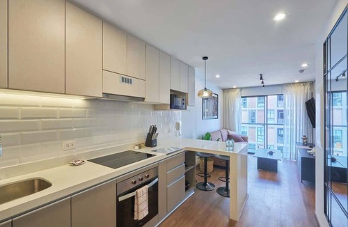Santa Cruz Apartment | Geko | Modern 2BR w/Balcony & Pool in Miraflores