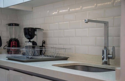 San Isidro Apartment | Geko | Prime 1BR with Park Views in San Isidro