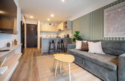 San Isidro Apartment | Geko | Sleek 1BR w/Balcony in San Isidro