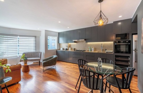 Santa Cruz Apartment | geko Steelhaus 2BR steps from the malecon