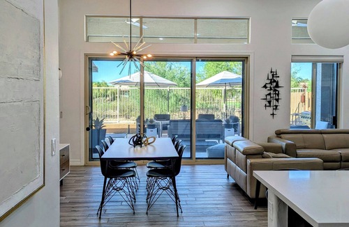 Scottsdale House | Golden Hour Haven: Epic Mountain Views and Resort-Style Backyard!