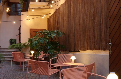 Caldaro Sulla Strada del Vino Apartment | Goldengel Suite 2, 60sqm, air conditioning, WiFi