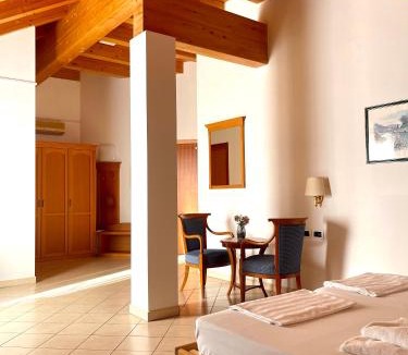 Auer Hotel | Goldenhof
