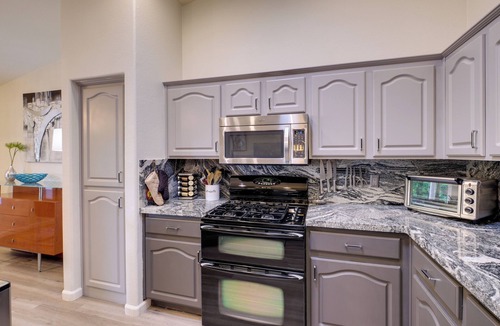 Oakwood House | Golf, Swim, Play & Relax! Gated Sun Lakes Home