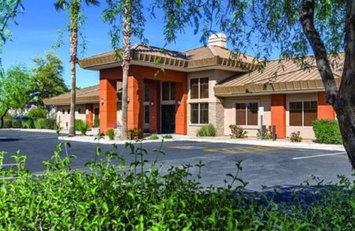 South Scottsdale Resort | Golf though foothills of Pinnacle Peak !