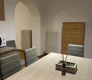 Bocenago Apartment | GolfHouseApartment