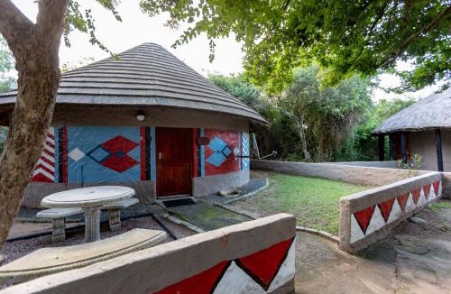 Hluhluwe Cabin | Gooderson DumaZulu Lodge
