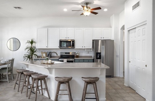Chandler House | Gorgeous Lakefront Paradise w/Pool & Views