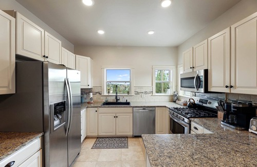 Prescott House | Granite Pines Chalet