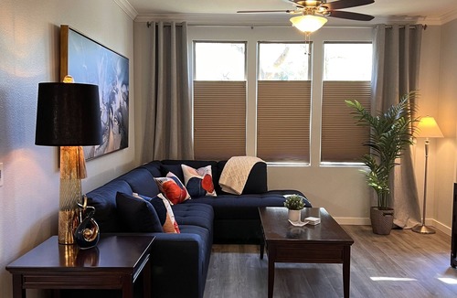 North Scottsdale Condo | GRAYHAWK Ground Floor 2 bedroom just renovated - 5 star resort