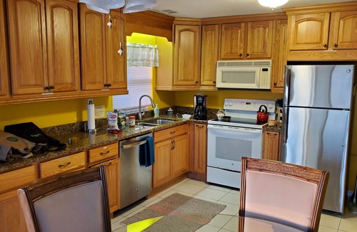 Siesta Key Apartment | Great place to see the dolphins! And less than half a mile from Turtle Beach