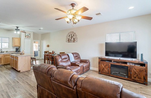 Golden Springs House | Great Value, near golf,hiking: Superstition Escape