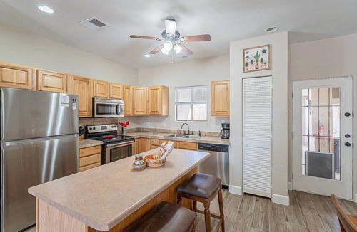 Golden Springs House | Great Value, near golf,hiking: Superstition Escape