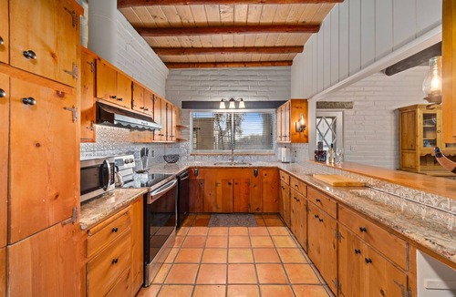 Tanque Verde House | Groups, Resort-Style Amenities & Pool Solana #5