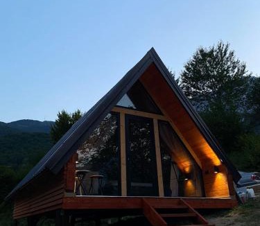 Shale House | Guest House Astrit Villi