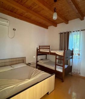 Velipoje House | Guesthouse Bregdeti