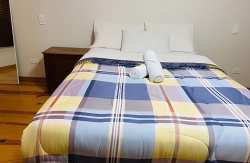 Leuro Resort | Habitación Acogedora con Baño Privado y Entrada Propia en Miraflores