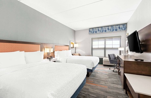 Palm Valley Hotel | Hampton Inn & Suites Phoenix-Goodyear