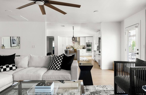Scottsdale Country Acres House | Hazelwood by LuxeKey | Old Town Scottsdale w/Pool & Ping Pong