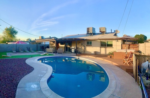 Tempe House | Heated Pool & Hot Tub ⭐️ Mins to Old Town, ASU, Hiking and ⛳️