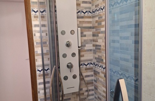 Cinque Terre Apartment | Hesperide's garden. A small apartment in the green of Cinque Terre.