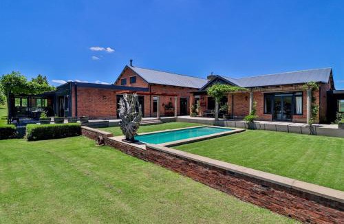 uMngeni House | Highveldt Farm & Villas