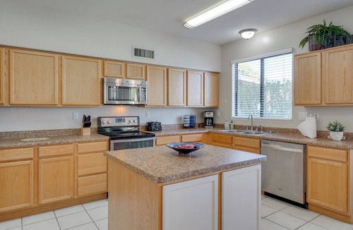 Copper Creek House | Hike, Bike, Explore! Mtn-View Tucson Home