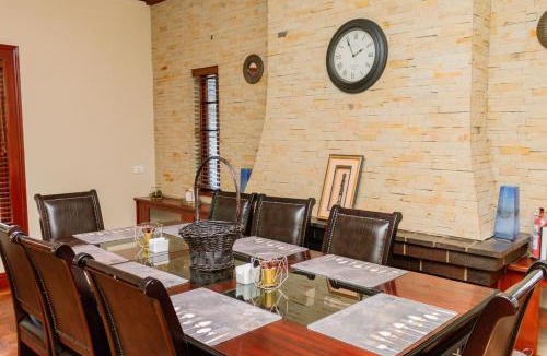 Newcastle House | Hilldrop Gardens