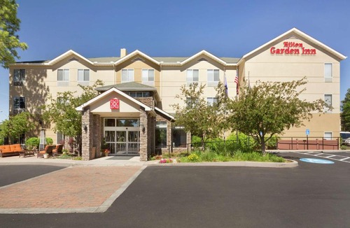 Woodlands Village Hotel | Hilton Garden Inn Flagstaff