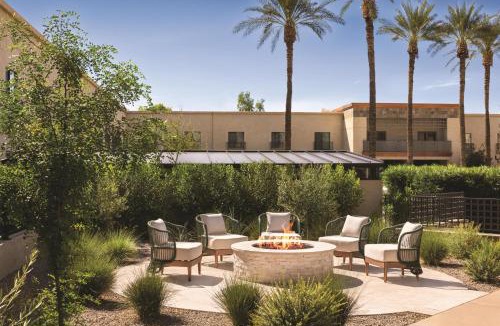 South Scottsdale Resort | Hilton Scottsdale Resort & Villas