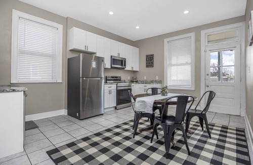 St. Louis House | Historic Cozy Forest Park Home @ Perfect Family Getaway near Downtown