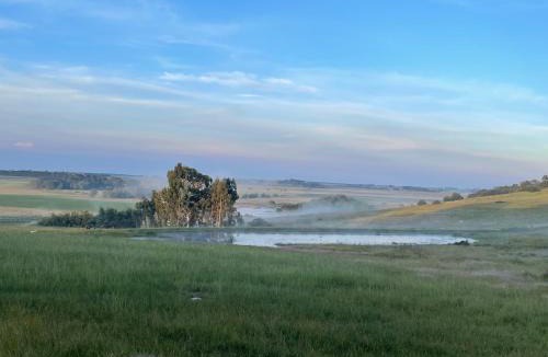 Msukaligwa Cabin | Holbank River Lodge