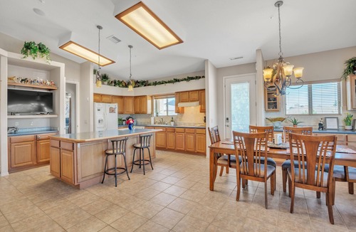 Prescott House | Hole in One! Luxury Home near Golf Course, Embry Riddle and Airport