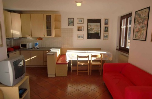 Mezzolago Apartment | Holiday apartment with a wonderful lake view