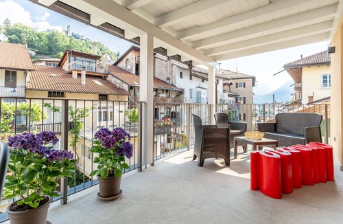 Borgo Valsugana Apartment | Holiday Apartment "Riverside apart with Castle View" with Mountain View, Private Terrace & Wi-Fi