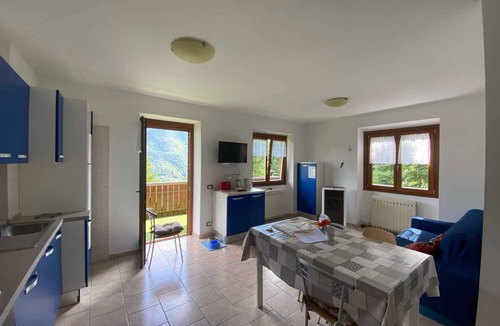 Pieve di Ledro Apartment | Holiday apartment with pool and on the first floor