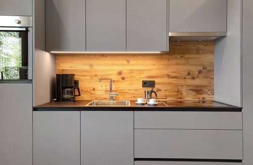 Villnoss Apartment | Holiday Apartment 'Baumannhof Apartment Aria' with Mountain View, Shared Terrace and Wi-Fi
