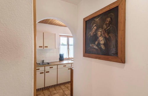 Kastelruth Apartment | Holiday Apartment 'Haus Thurn Apartment A' with Mountain View, Garden & Wi-Fi