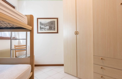 Ponte Arche Apartment | Holiday Apartment "Residence Comano Girasole 1" with Balcony and Wi-Fi