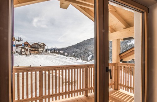 Badia Apartment | Holiday Apartment "Biohof Ruances Sas" with Mountain View, Balcony & Wi-Fi
