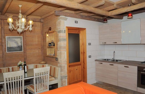 Pieve di Ledro Apartment | Holiday apartment 100 m from Lake Ledro