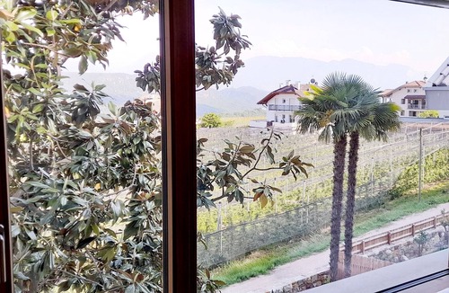 Pianizza Di Sopra Apartment | Holiday Apartment 'Josefine' with Terrace, Sauna & Wi-Fi