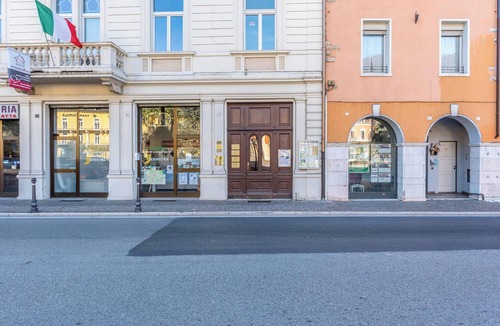 Arco Apartment | Holiday Apartment "Villa Principessa Two Bedroom" in a Historical City Palace