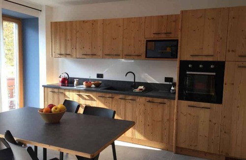 Cavedago Apartment | Holiday apartment with mountain view and terrace