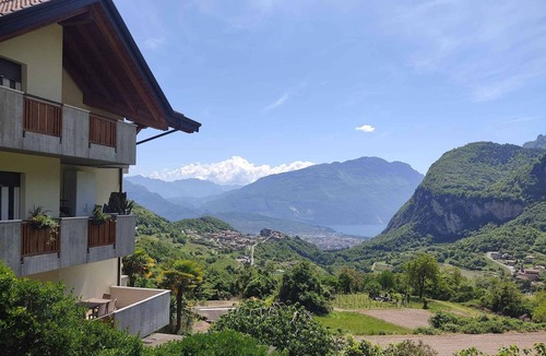 Canale di Tenno Apartment | Holiday apartment with terrace and parking