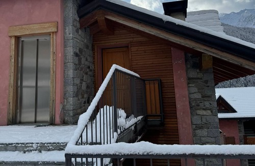 Temu House | Holiday Home 'Il Piccolo Sogno' with Mountain View and Wi-Fi